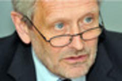 Leicester traveller site fight 'goes on'